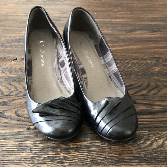 Wedge Heels - Picture 2 of 6